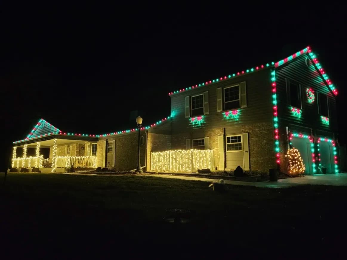 Gallery photos for Holiday Lighting Season Is Here - Get on the Schedule: Image #2